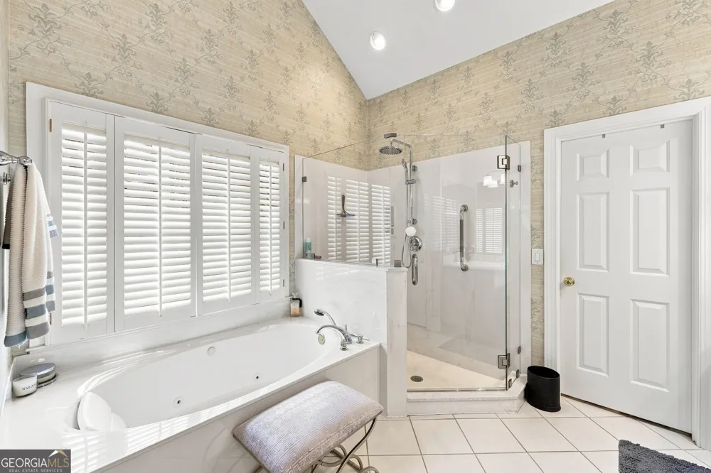 4611 Chartwell Chase CT Flowery Branch, GA 30542