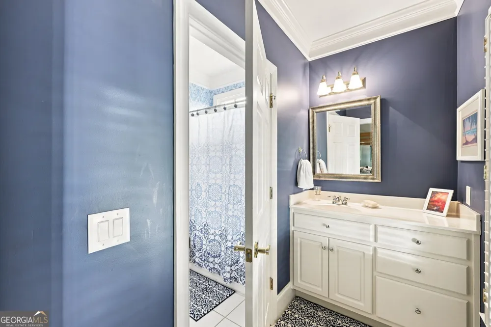 4611 Chartwell Chase CT Flowery Branch, GA 30542