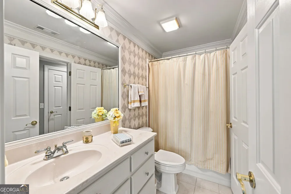 4611 Chartwell Chase CT Flowery Branch, GA 30542