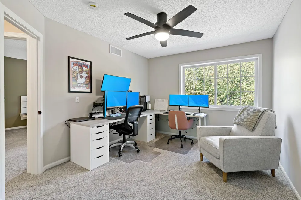8706 Quarry Ridge Lane #G Woodbury, MN 55125