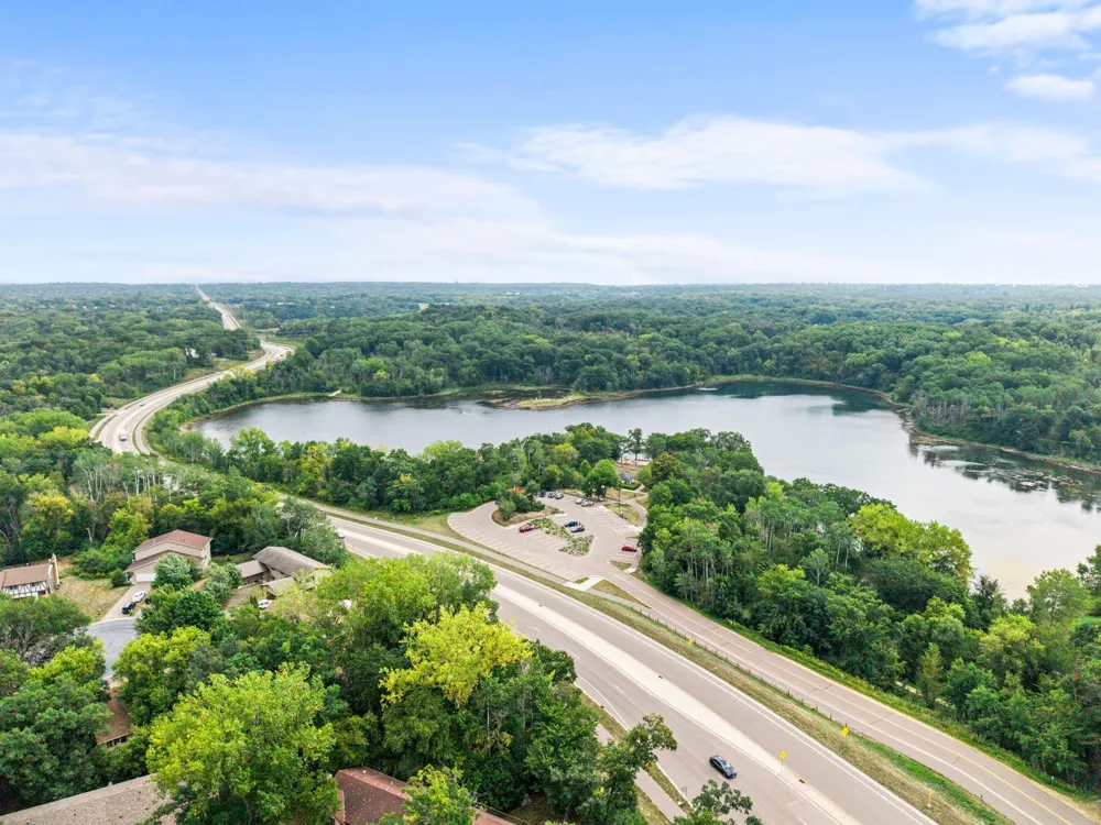 4567 Kirkwood Circle Eagan, MN 55123