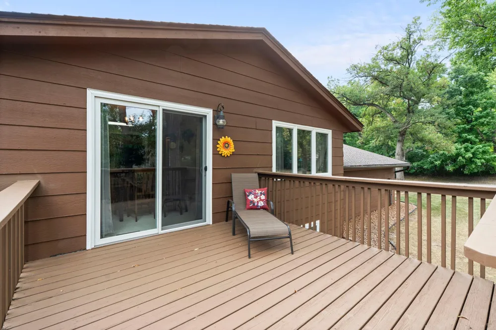 4567 Kirkwood Circle Eagan, MN 55123