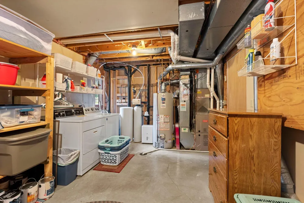4567 Kirkwood Circle Eagan, MN 55123