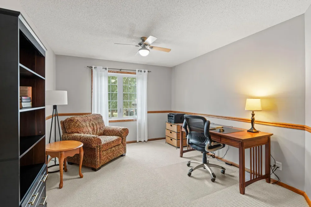 4567 Kirkwood Circle Eagan, MN 55123