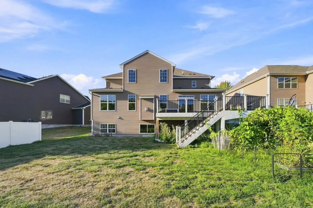 18625 43rd Avenue Plymouth, MN 55446
