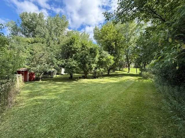 17781 Jasper Court Lakeville, MN 55044