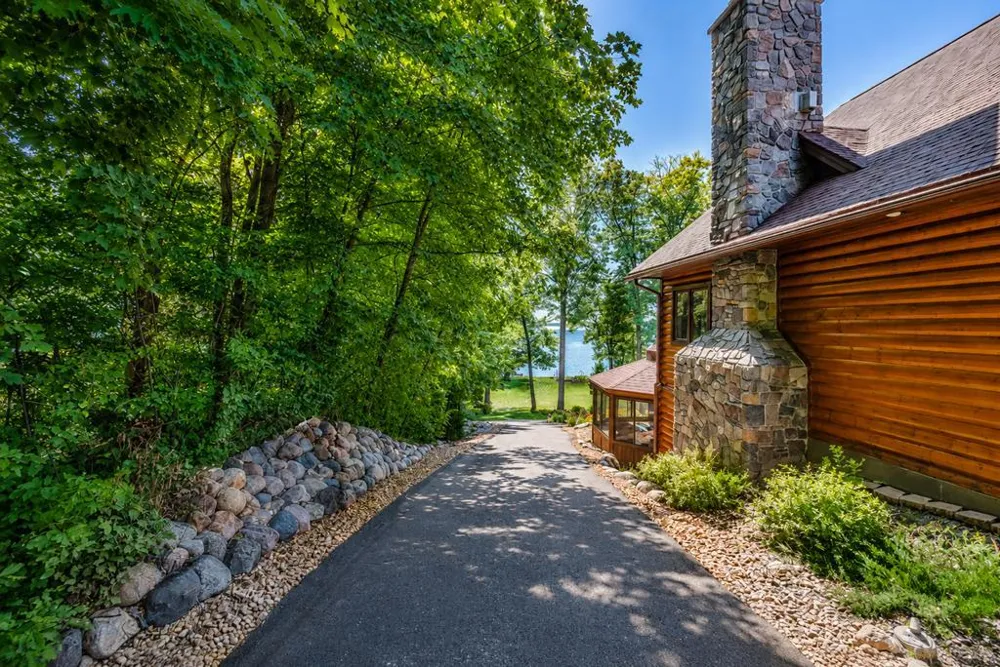 6245 Sugarbush Trail Brainerd, MN 56401
