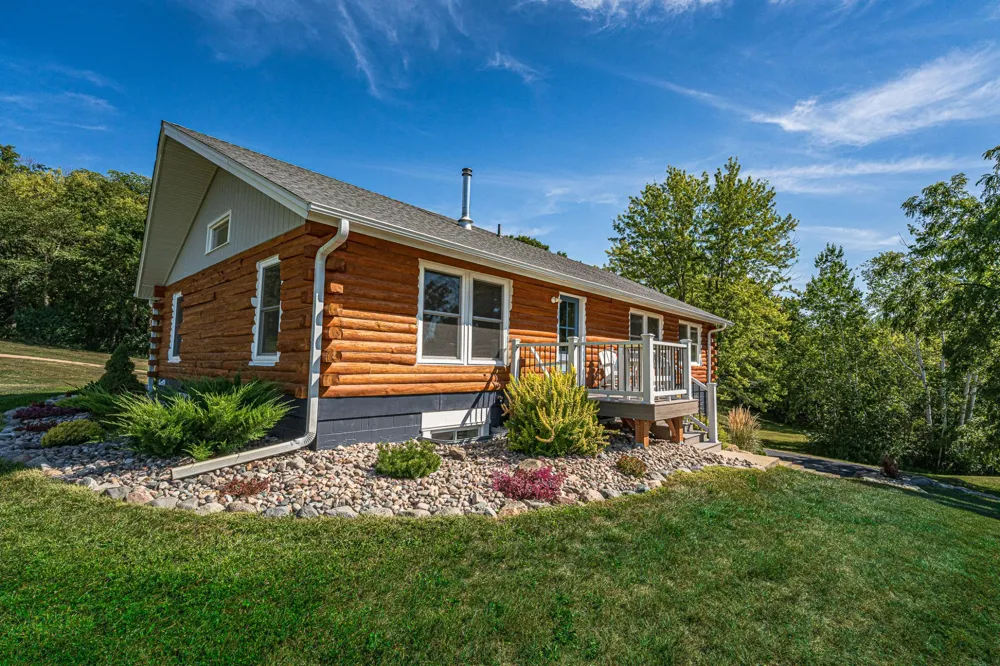 24754 Newport Avenue Prior Lake, MN 55372