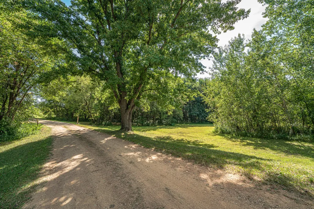 24754 Newport Avenue Prior Lake, MN 55372