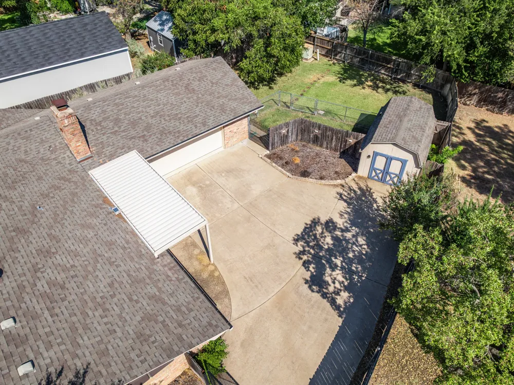 8565 Briargrove Drive Woodway, TX 76712