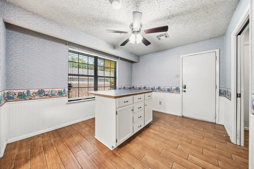 8565 Briargrove Drive Woodway, TX 76712