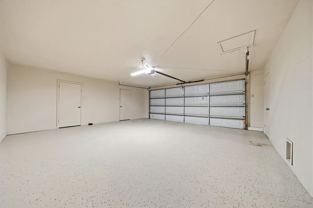 8565 Briargrove Drive Woodway, TX 76712