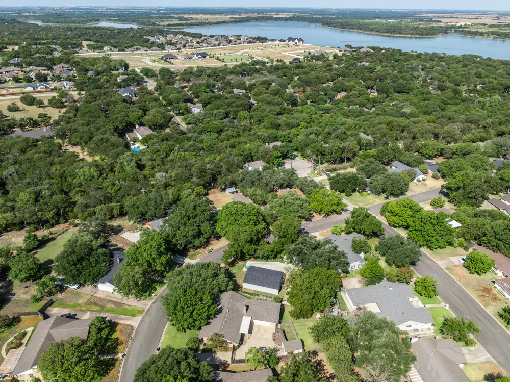 8565 Briargrove Drive Woodway, TX 76712