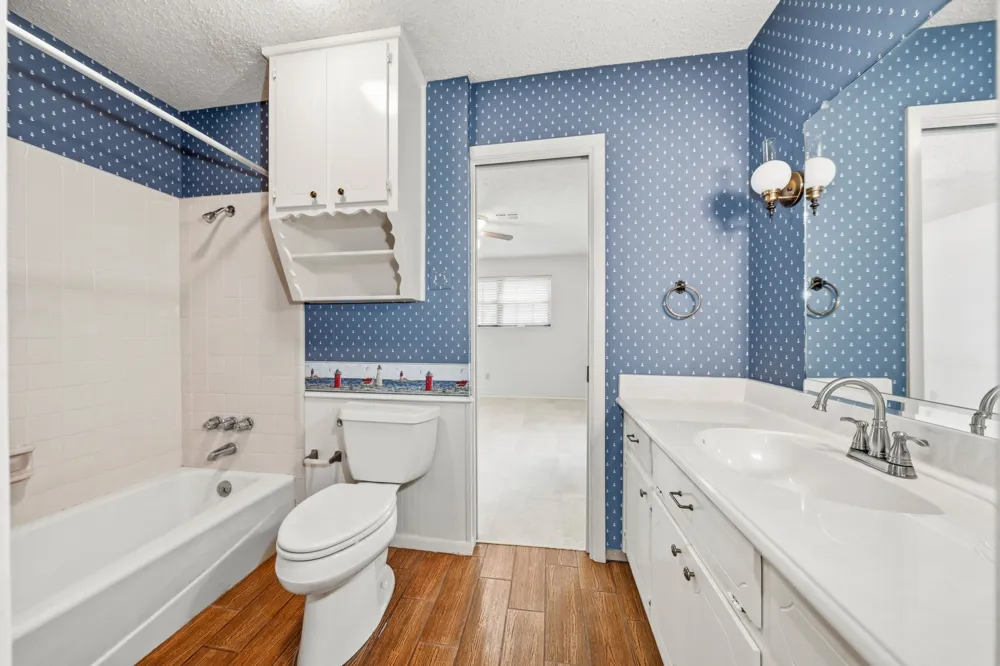 8565 Briargrove Drive Woodway, TX 76712
