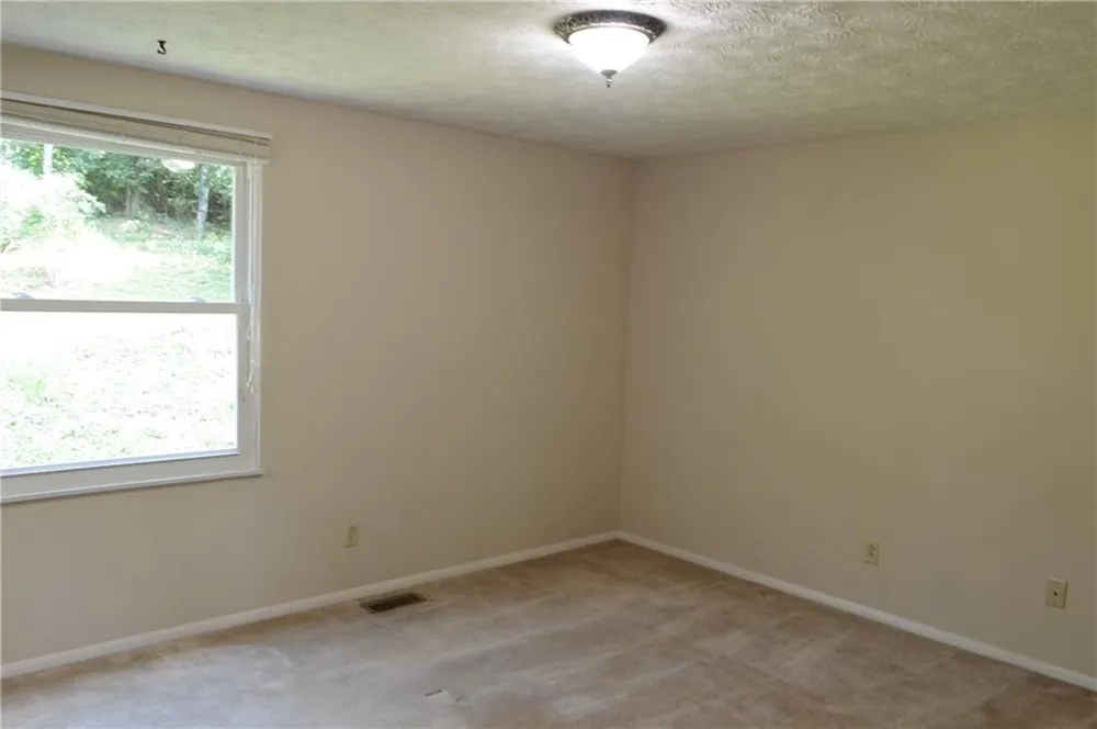 4582 Landing Way Marietta, GA 30066