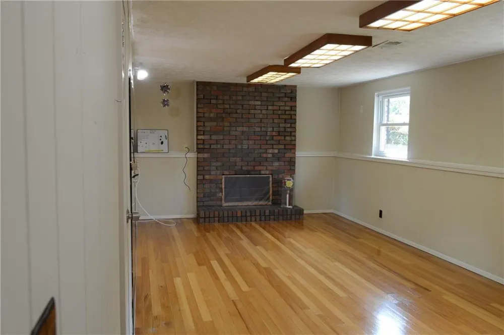 4582 Landing Way Marietta, GA 30066