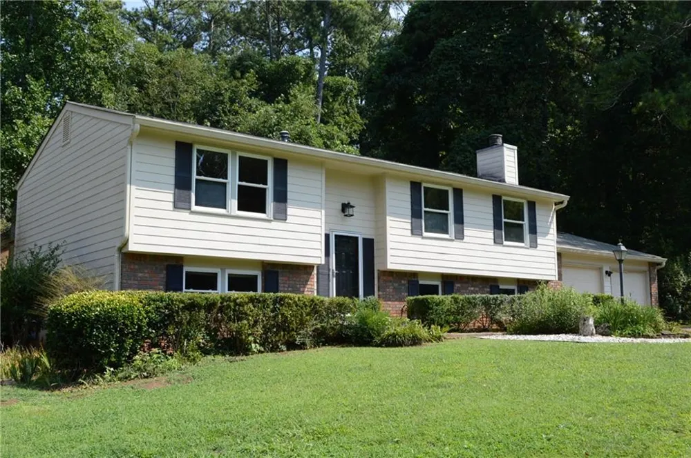 4582 Landing Way Marietta, GA 30066