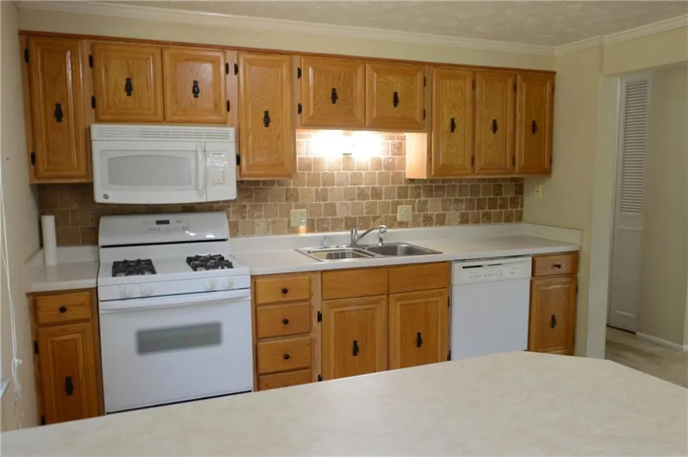 4582 Landing Way Marietta, GA 30066