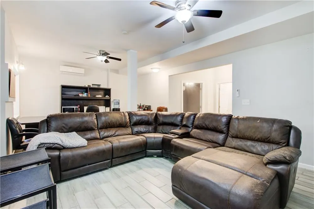 56 Montpelier Place Sharpsburg, GA 30277