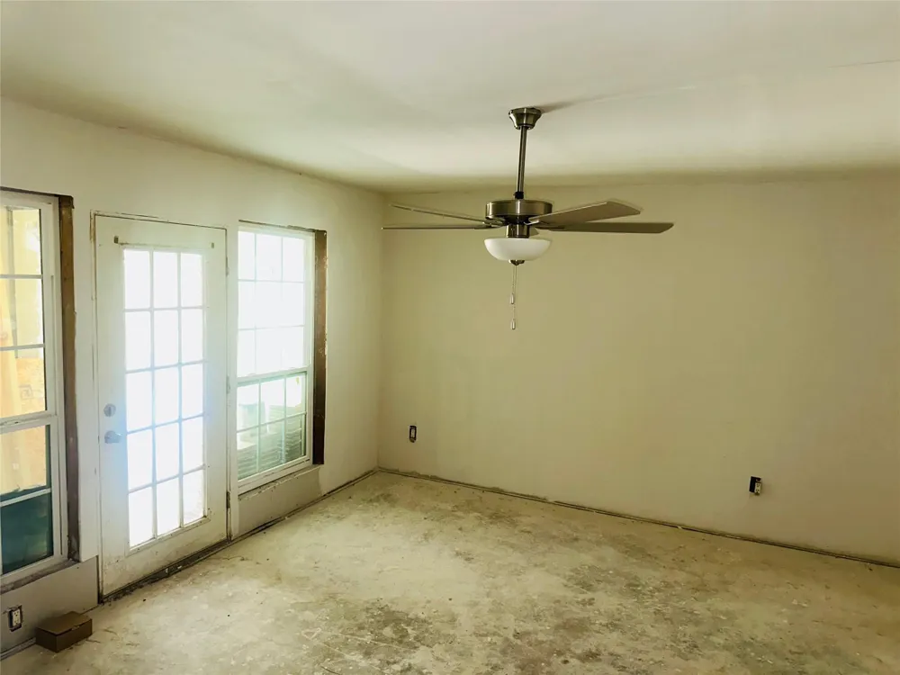 5455 Oakhaven Lane Houston, TX 77091