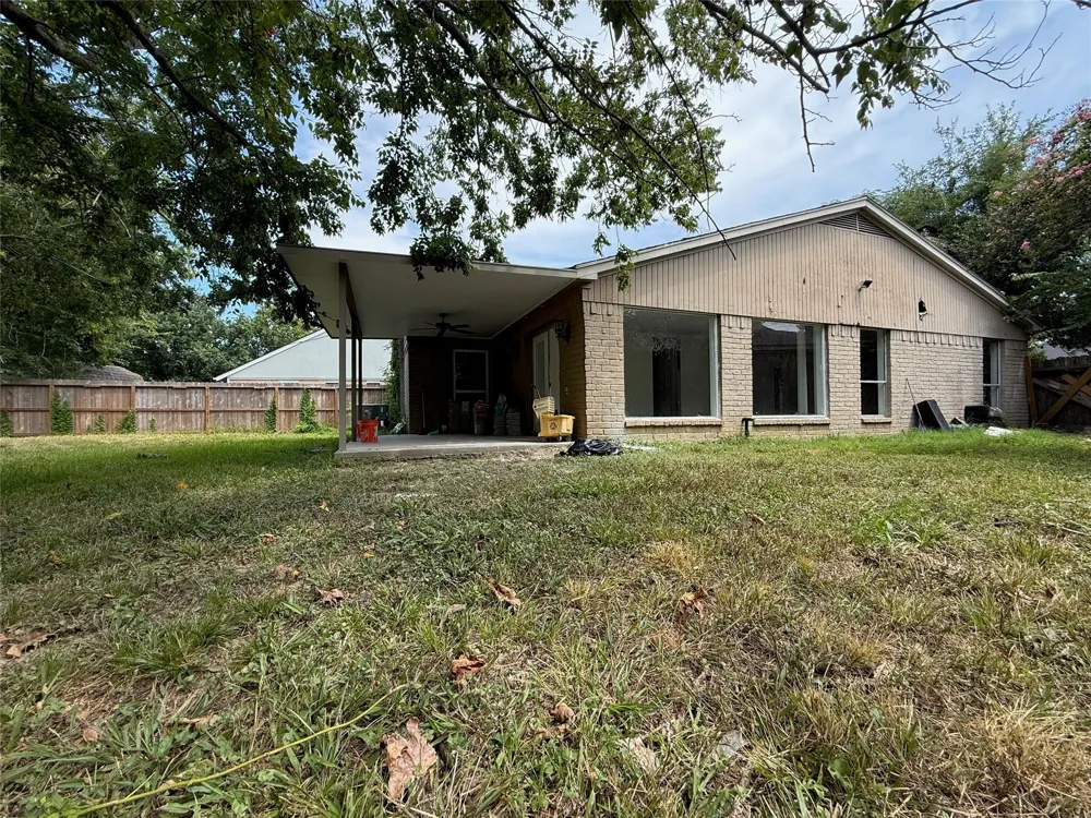 5455 Oakhaven Lane Houston, TX 77091