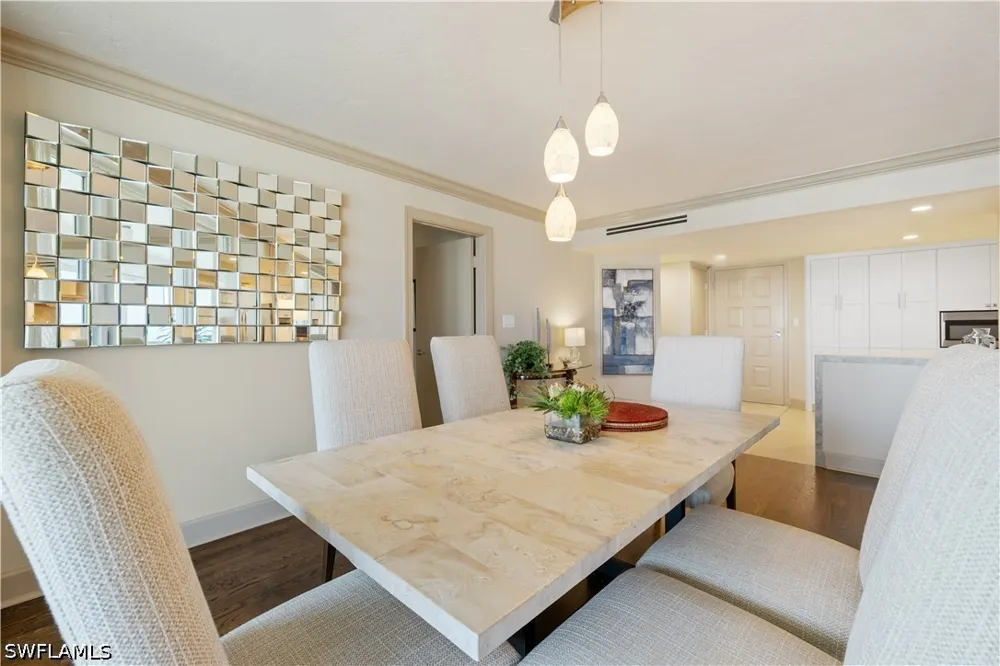 Gulf Shore Boulevard #1805 Naples, FL 34103