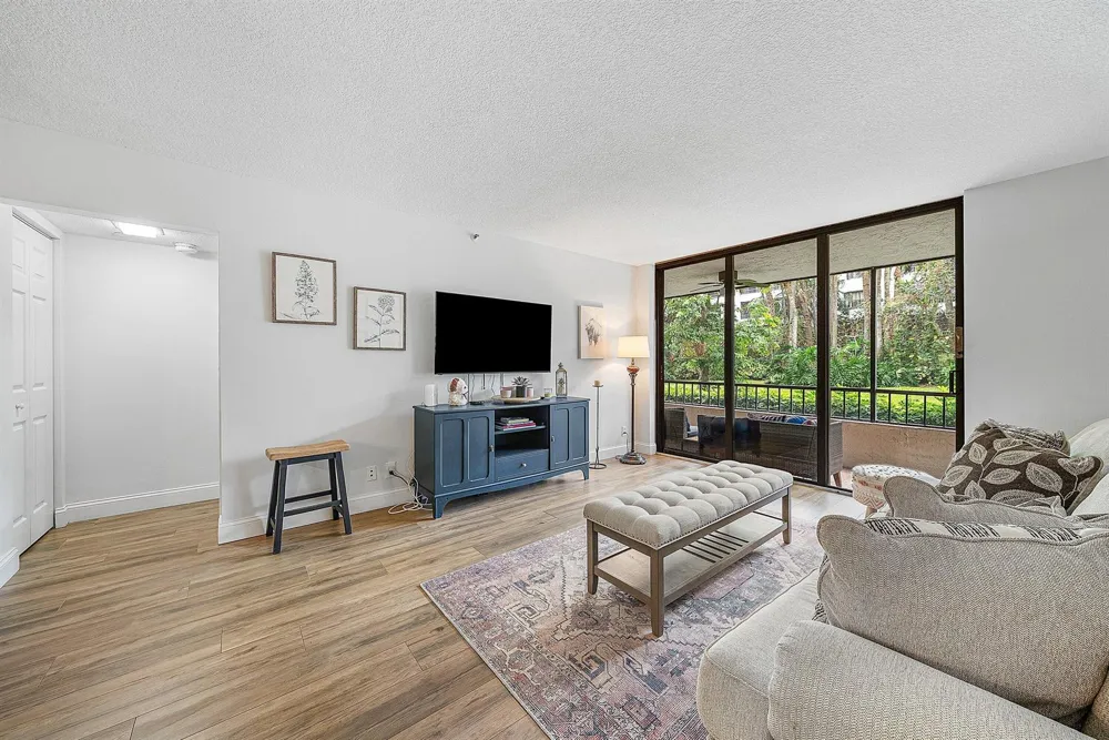 1850 HOMEWOOD BOULEVARD #1030 Delray Beach, FL 33445