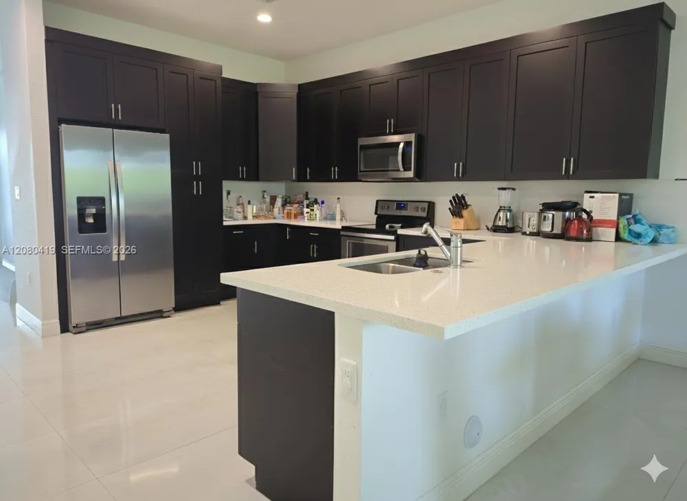 14809 SW 39th Ter Miami, FL 33185