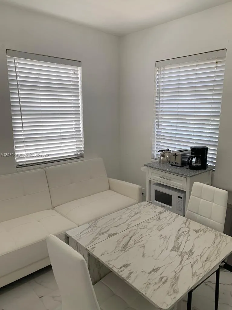 545 Michigan Ave #8 Miami Beach, FL 33139