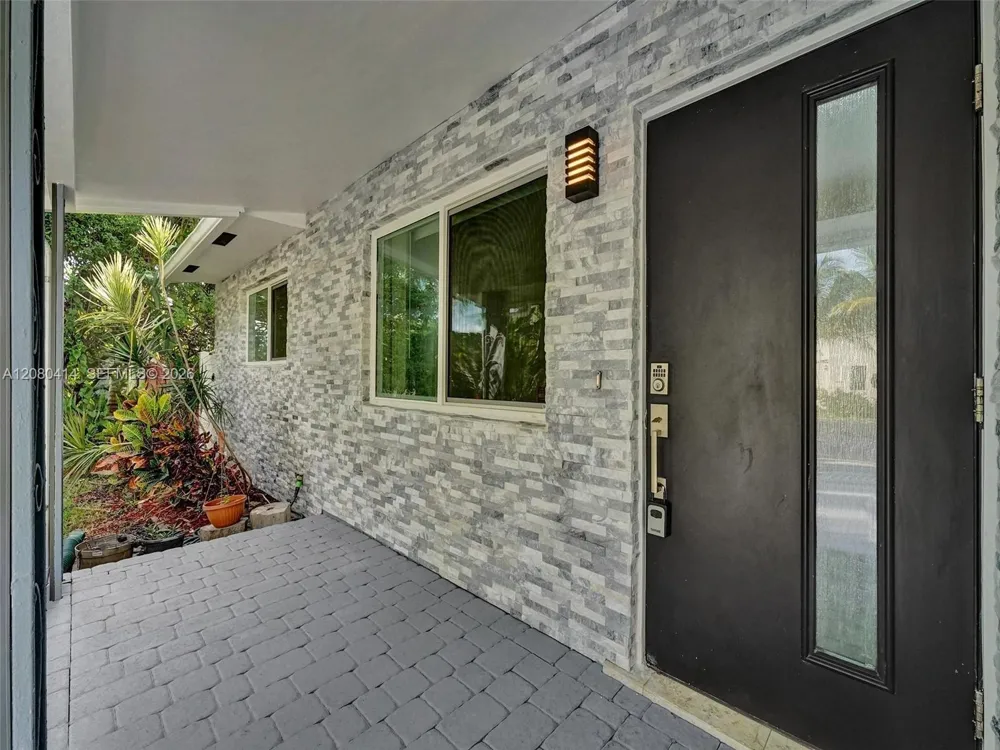 2446 Fillmore St #2446 Hollywood, FL 33020