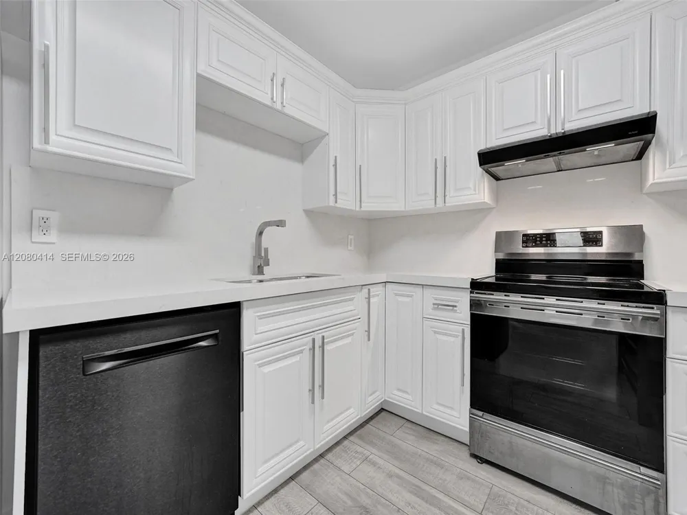 2446 Fillmore St #2446 Hollywood, FL 33020