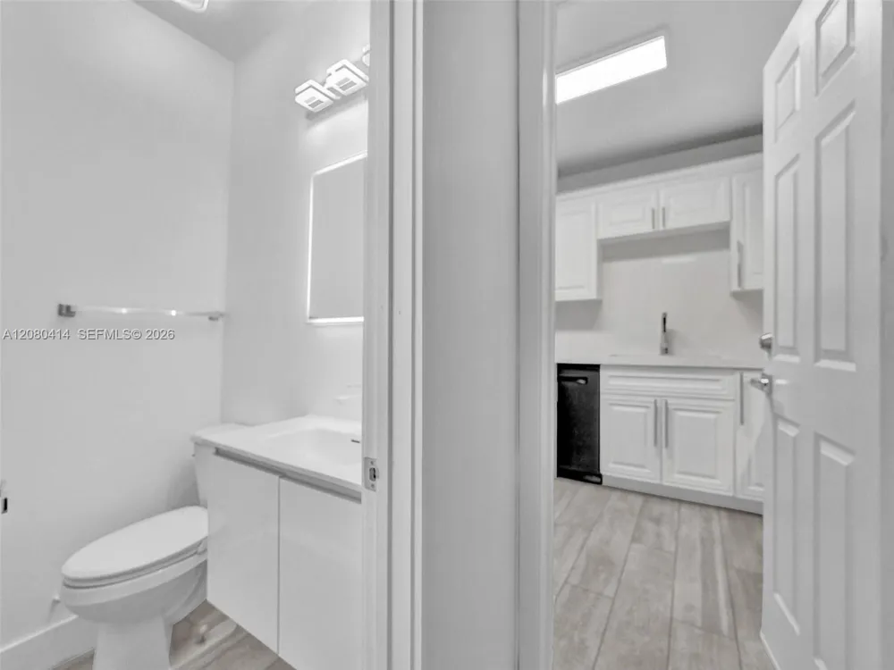 2446 Fillmore St #2446 Hollywood, FL 33020