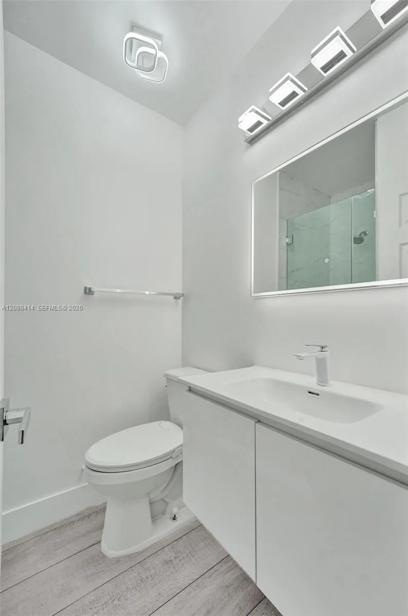 2446 Fillmore St #2446 Hollywood, FL 33020