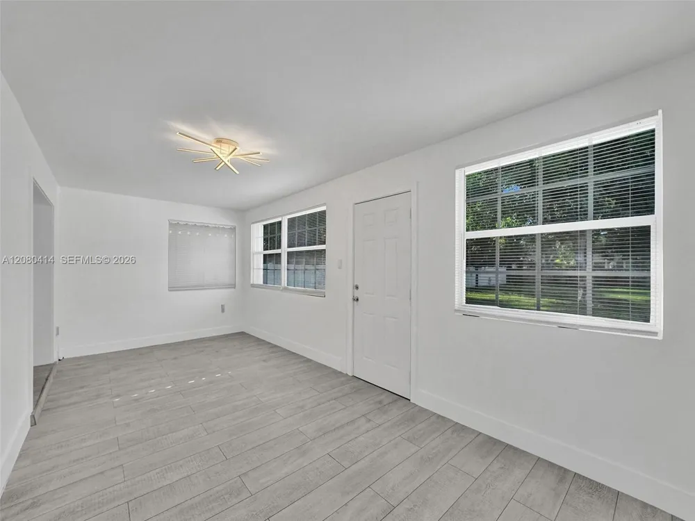 2446 Fillmore St #2446 Hollywood, FL 33020