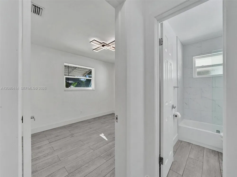 2446 Fillmore St #2446 Hollywood, FL 33020
