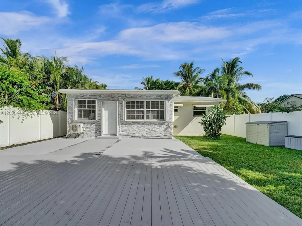 2446 Fillmore St #2446 Hollywood, FL 33020