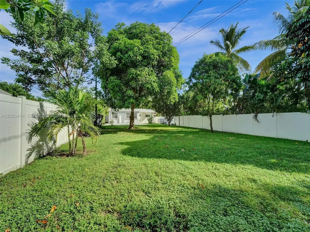 2446 Fillmore St #2446 Hollywood, FL 33020