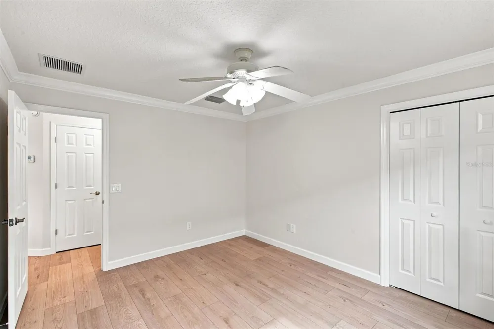 7592 SE 170TH LONGVIEW LANE The Villages, FL 32162