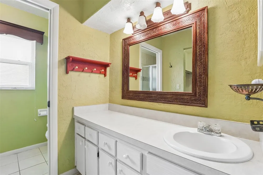 609 ALLEGHENY DRIVE Sun City Center, FL 33573