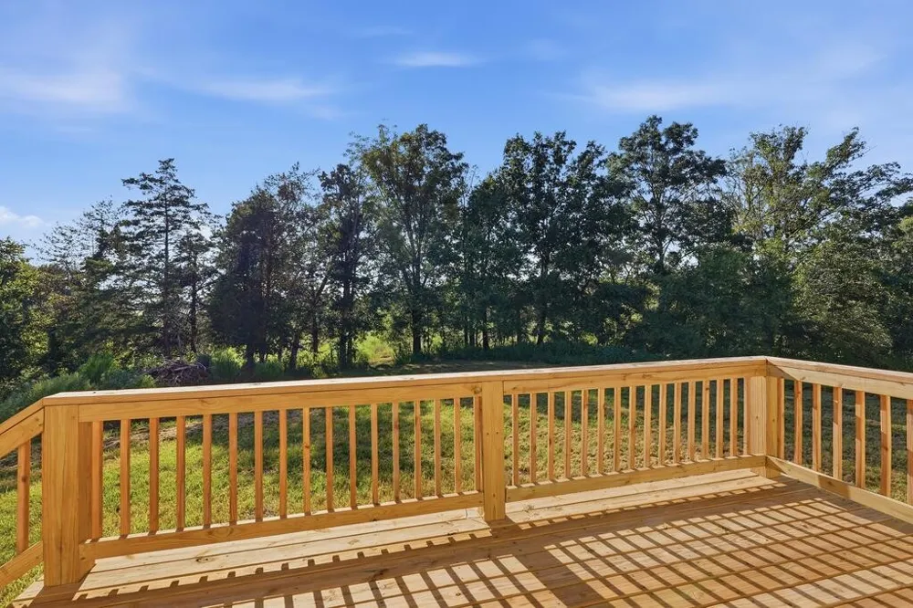 13580 Old Kentucky Rd Sparta, TN 38583
