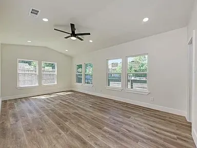 201 W MOCKINGBIRD LANE #1 Austin, TX 78745