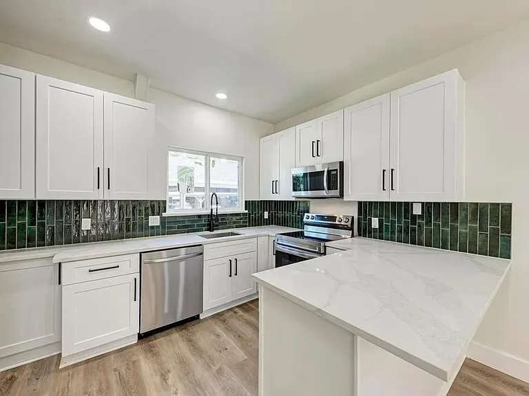 201 W MOCKINGBIRD LANE #1 Austin, TX 78745