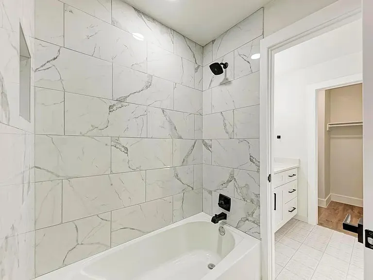 201 W MOCKINGBIRD LANE #1 Austin, TX 78745