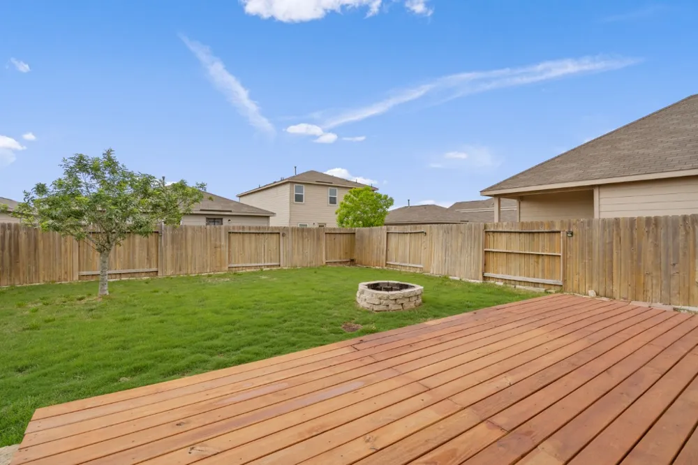 1445 Treeta Trail Kyle, TX 78640