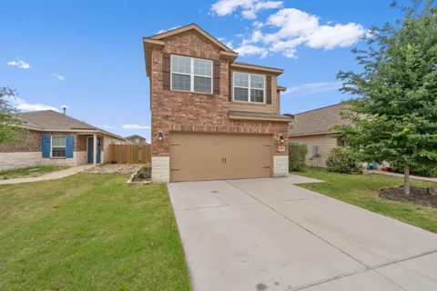 1445 Treeta Trail