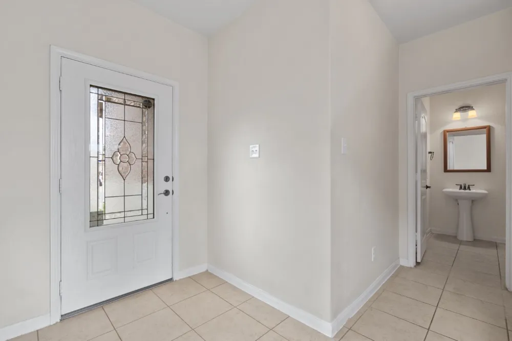 1445 Treeta Trail Kyle, TX 78640