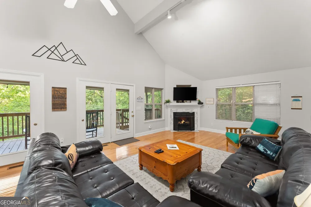 312 Dach Bruecke Gasse Helen, GA 30545