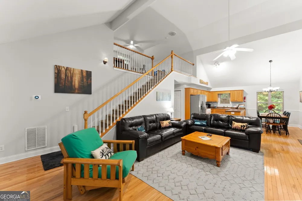 312 Dach Bruecke Gasse Helen, GA 30545