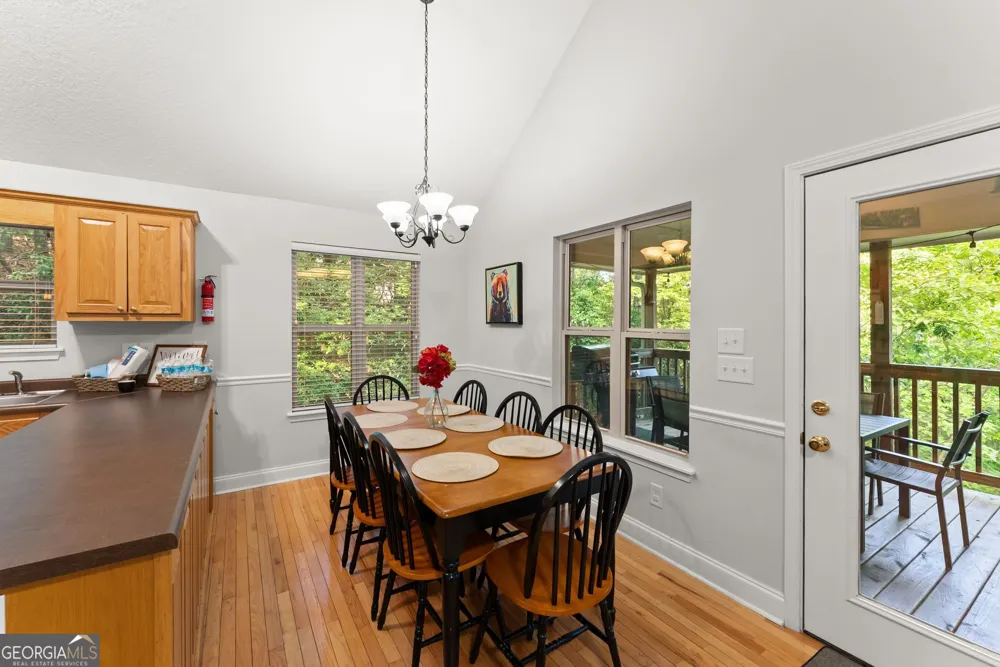312 Dach Bruecke Gasse Helen, GA 30545