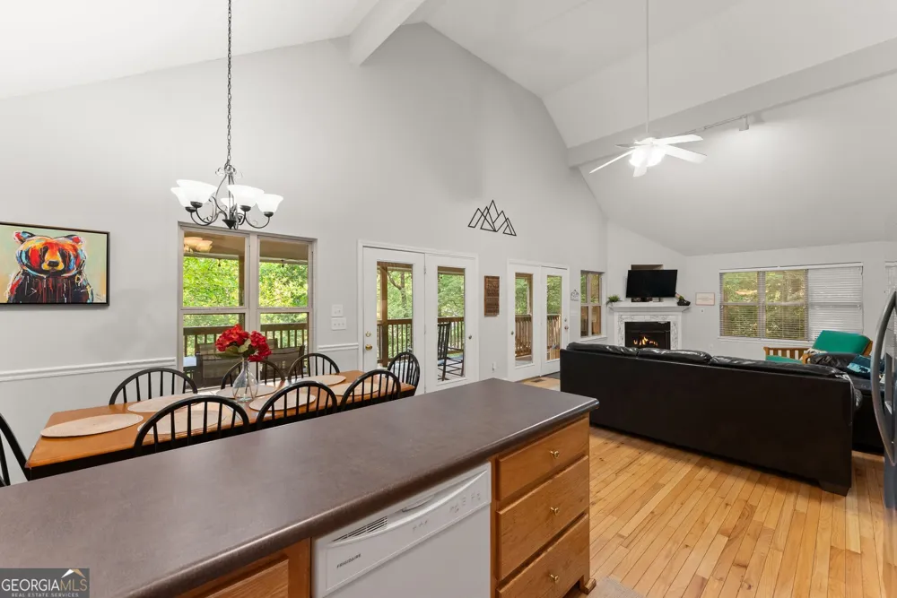 312 Dach Bruecke Gasse Helen, GA 30545